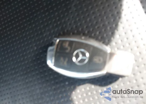 2013 Mercedes-Benz S 63 Amg z USA, uszkodzony, nr VIN WDDNG7EB8DA503298